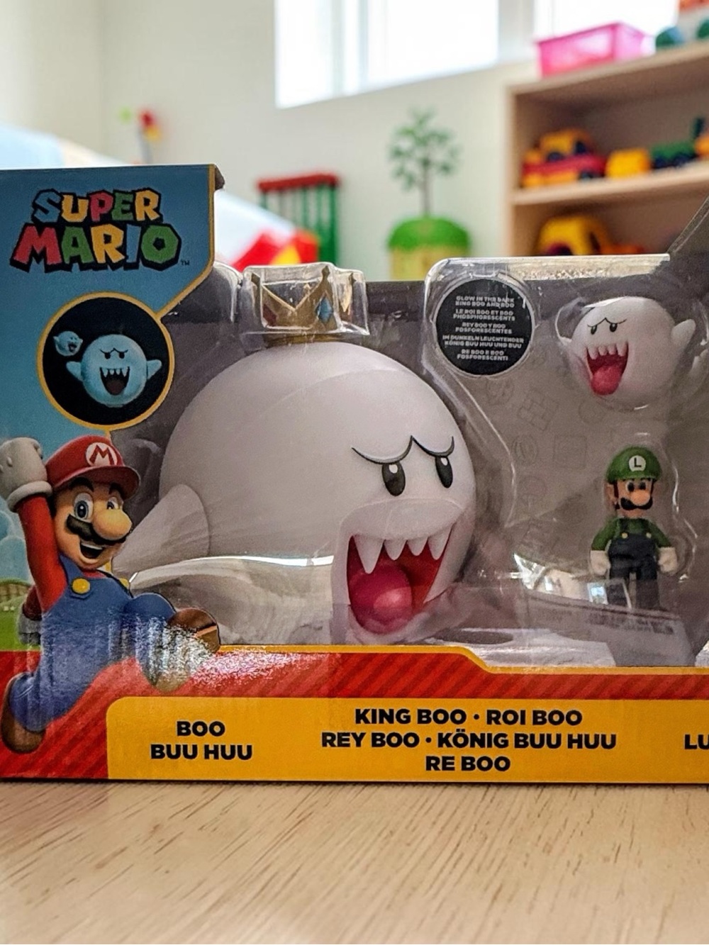 Nintendo King Boo Figure Playset - White, Red, Green